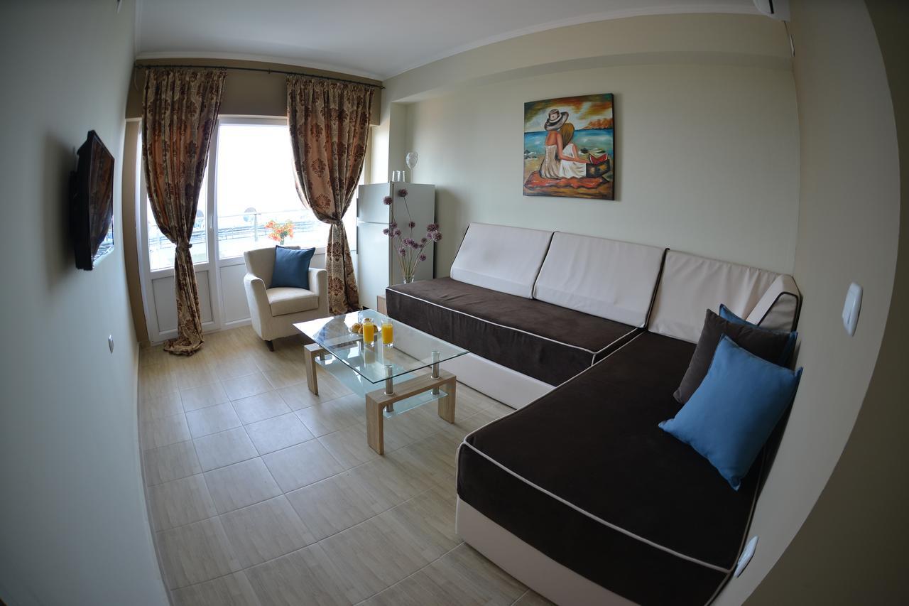 Crown Hotel Nea Skioni Exterior foto